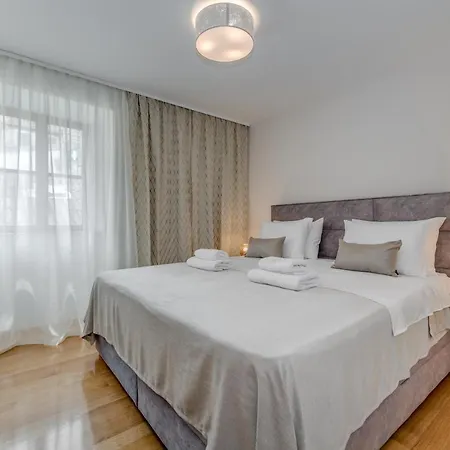 Casa Aurum - Vibes Lägenhet *