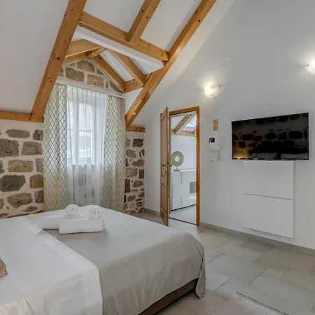 Casa Aurum - Vibes Апартаменти Спліт